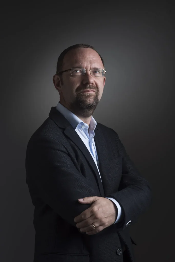 Arieșan Claudiu T.